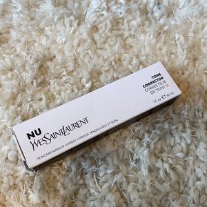 Yves Saint Laurent NU tone corrector in Rosy